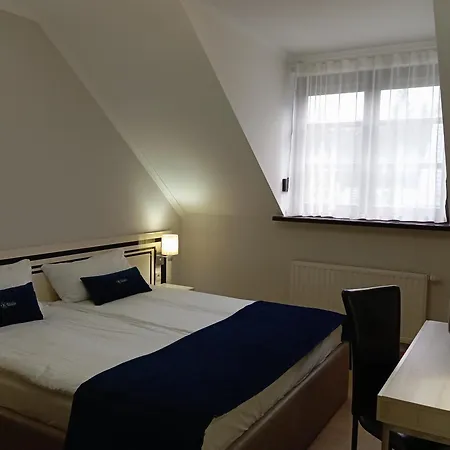Hotel apartamentowy Kontrast 4*