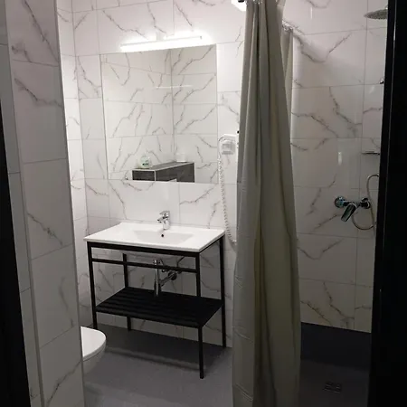 Kontrast 4* Cracovie