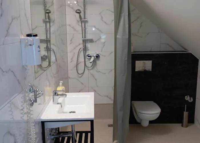 Kontrast Краков