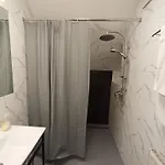 康特拉斯酒店